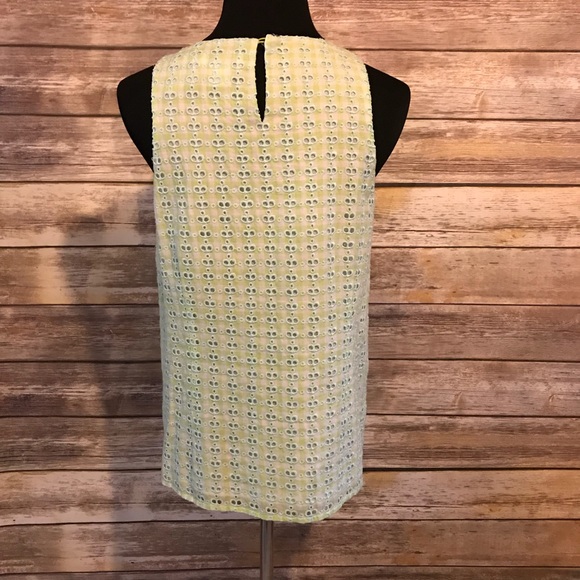 VINEYARD VINES NWT Seersucker Embellished Tanktop - Picture 4 of 8